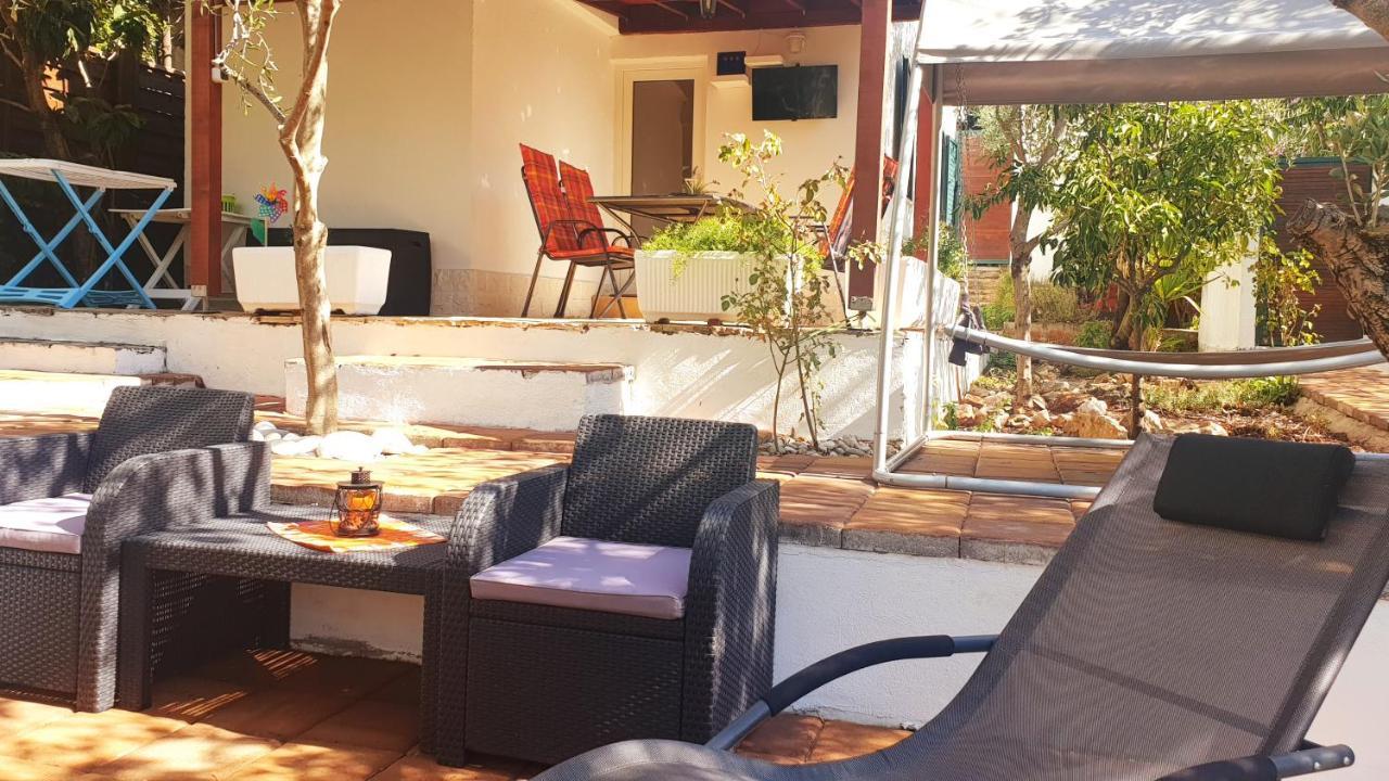 Vila House Oliva With Private Pool And Large Garden Stari Grad  Exteriér fotografie