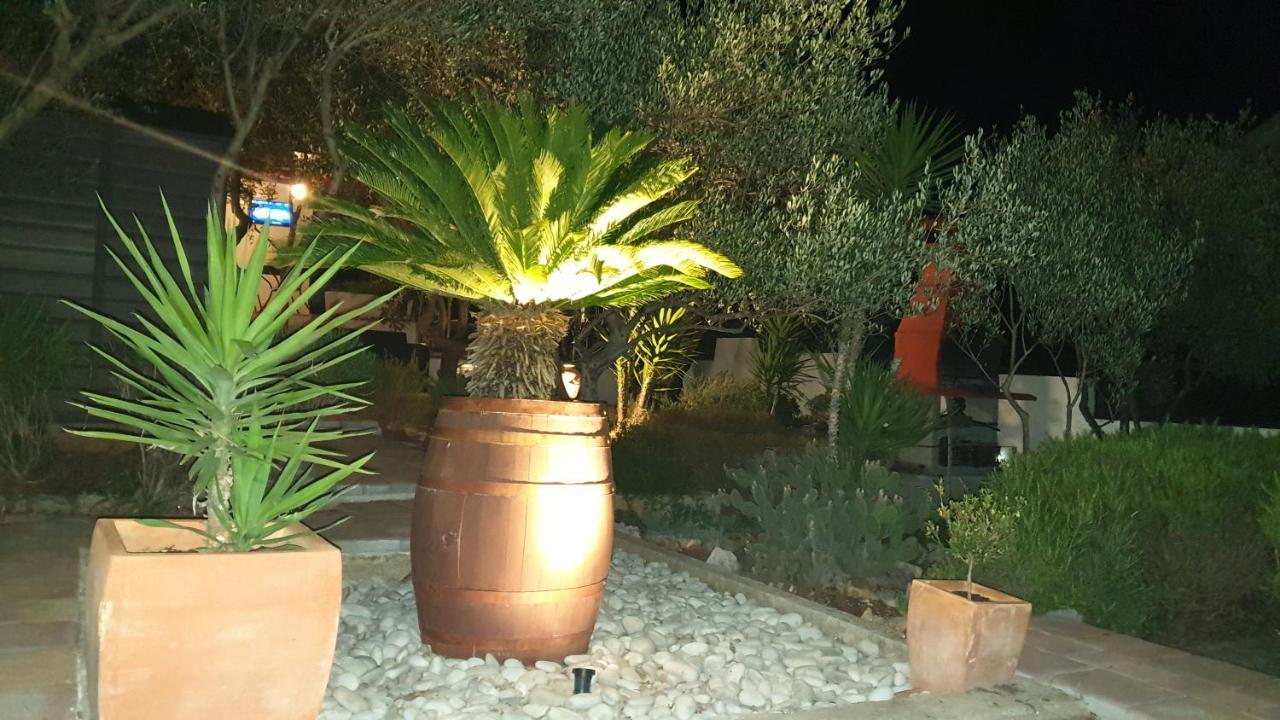 Vila House Oliva With Private Pool And Large Garden Stari Grad  Exteriér fotografie