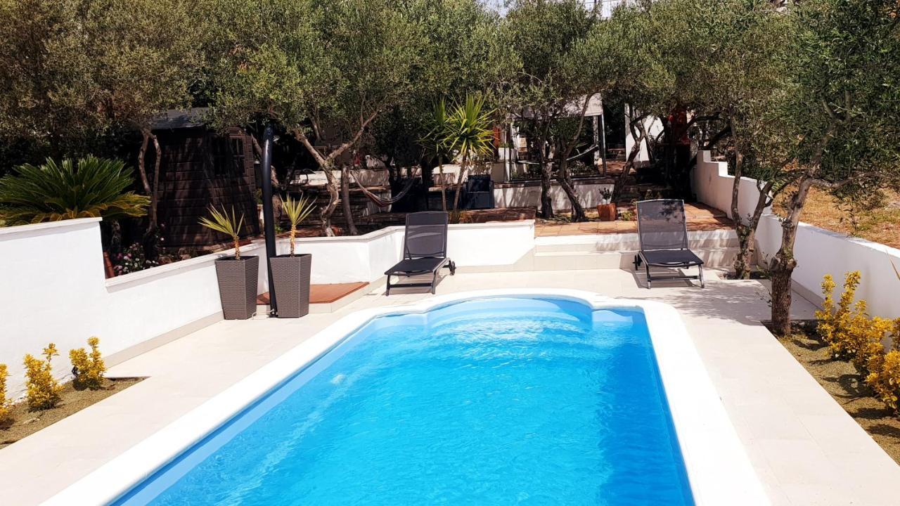 Vila House Oliva With Private Pool And Large Garden Stari Grad  Exteriér fotografie