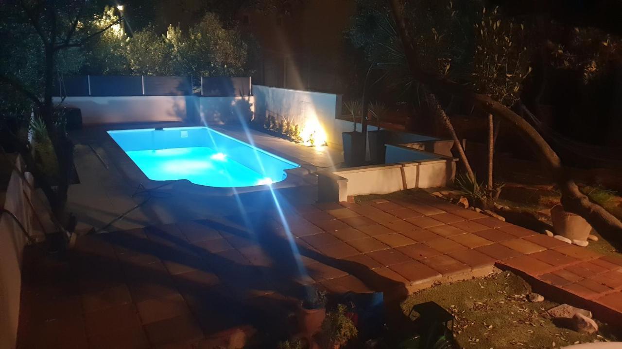 Vila House Oliva With Private Pool And Large Garden Stari Grad  Exteriér fotografie